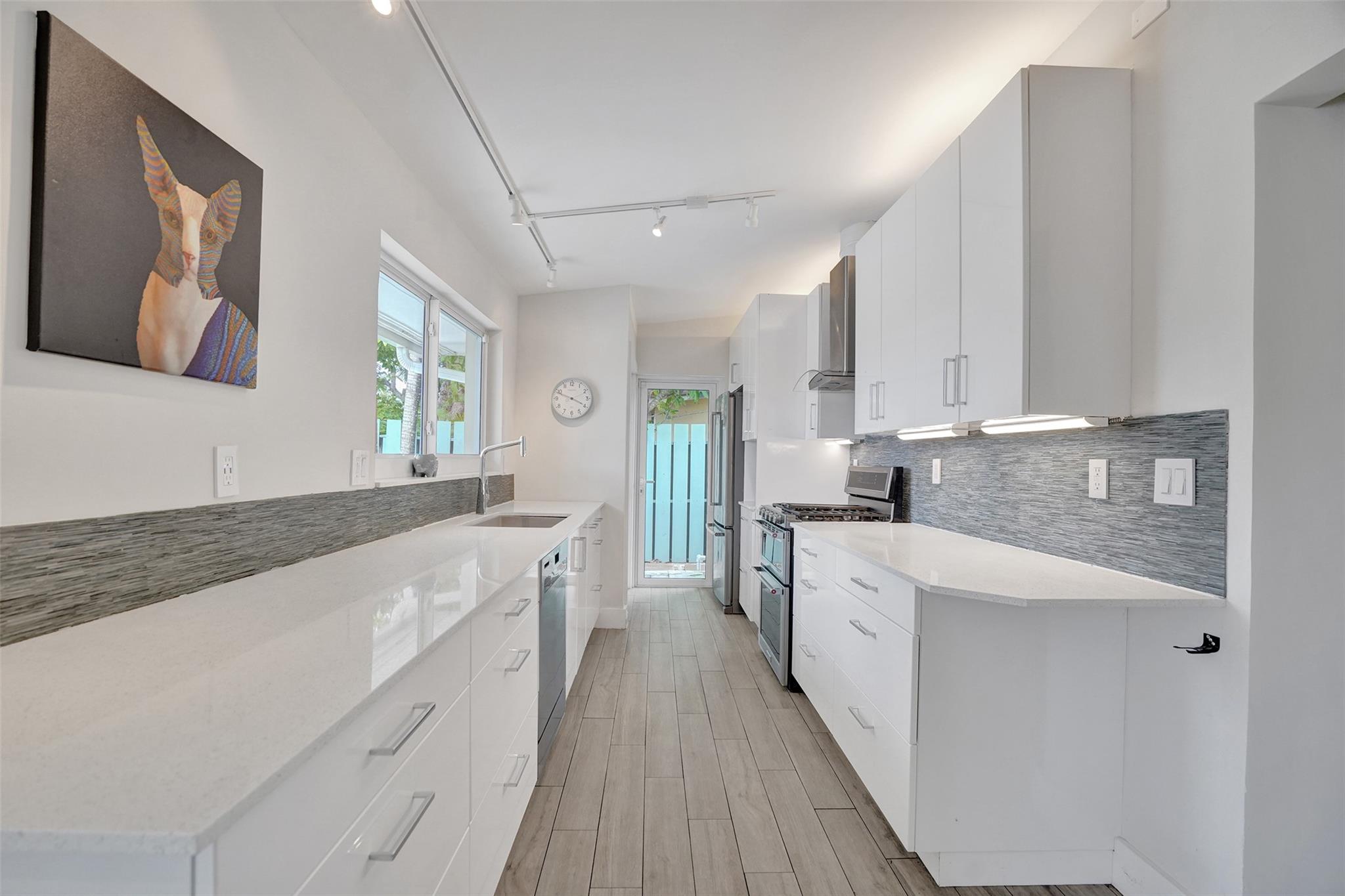 Coral Gardens 30-7 B - Residential