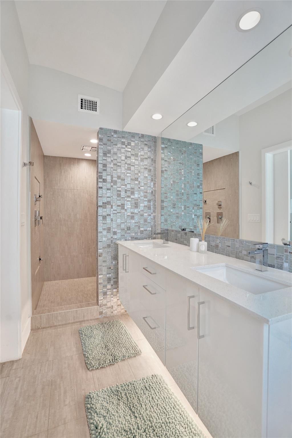 Coral Gardens 30-7 B - Residential
