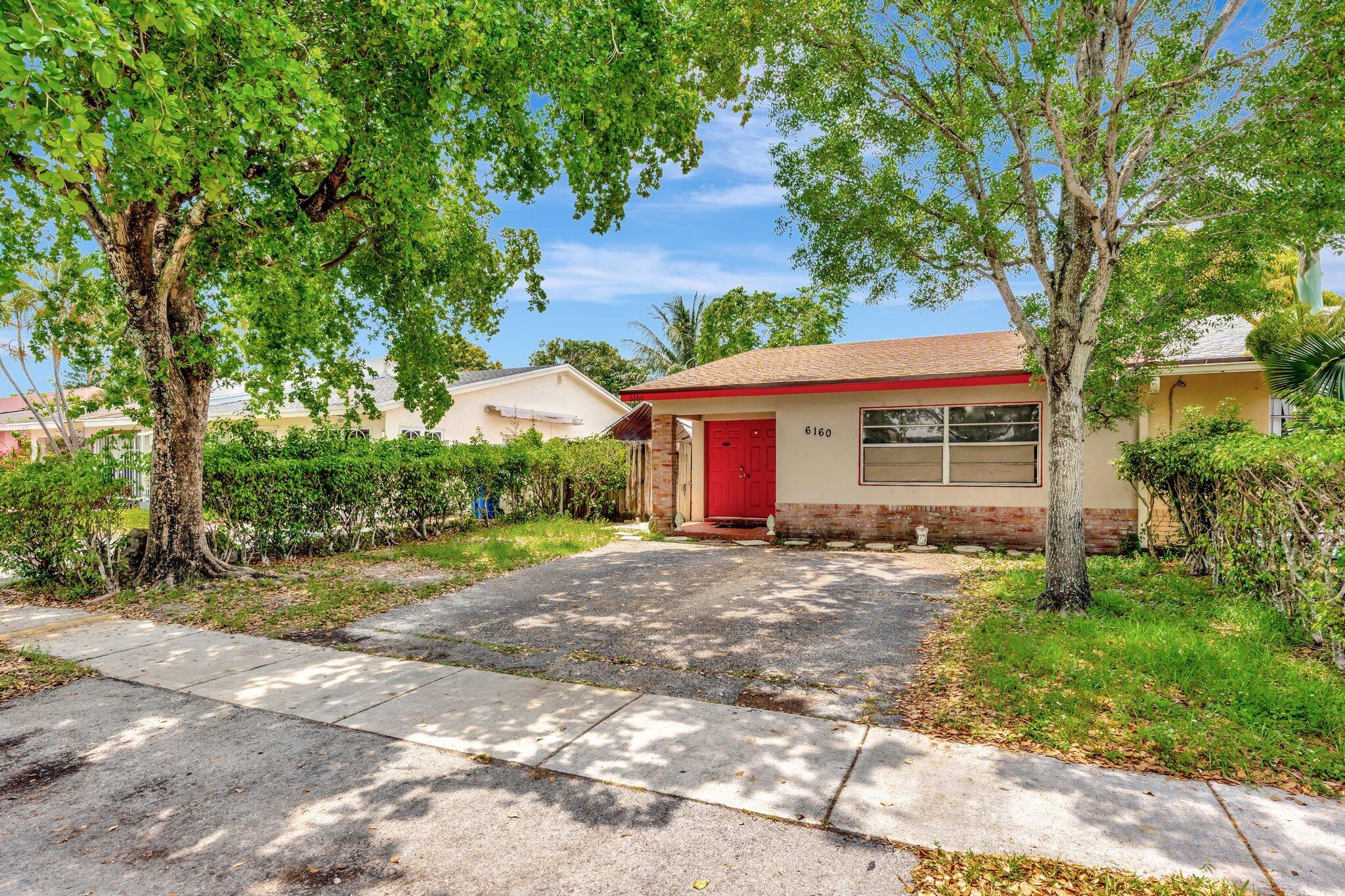 6160 SW 4th Street