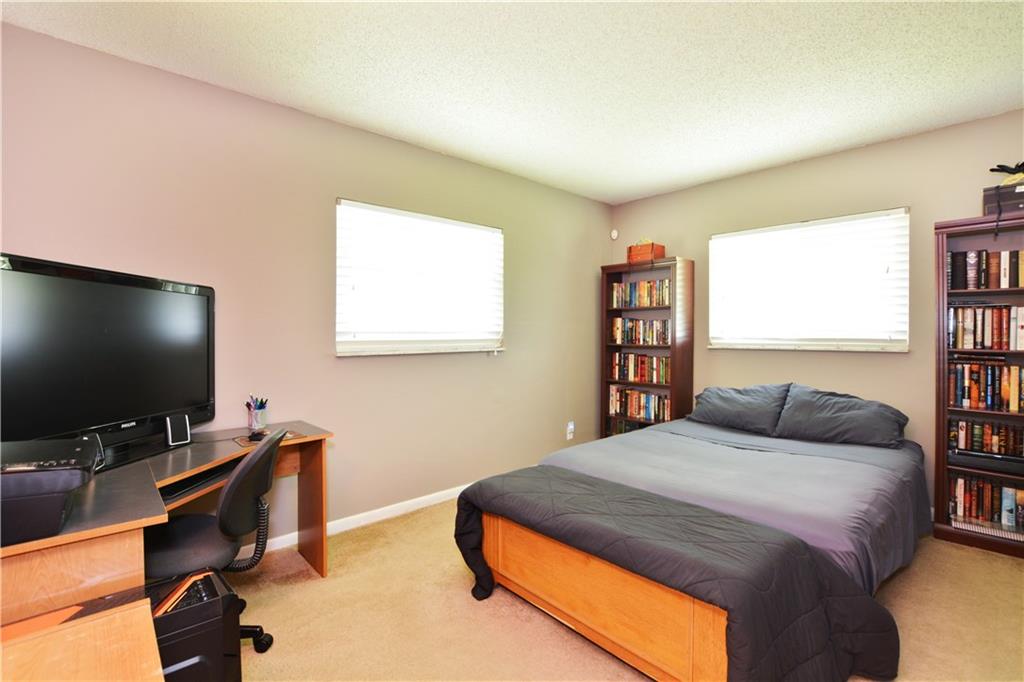 Crystal Lake 4th Sec 66-1 - Residential