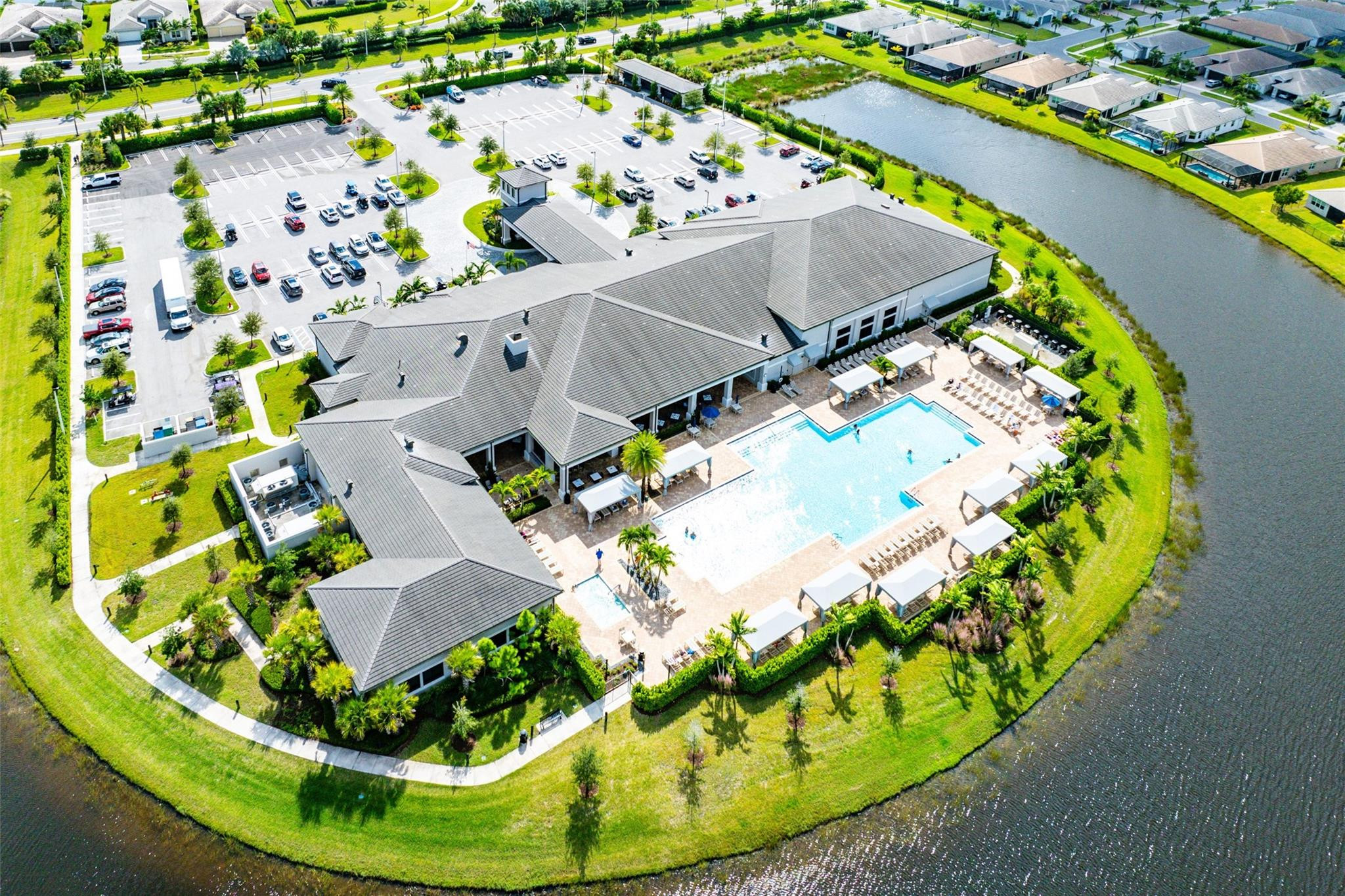 Valencia Grove - Residential