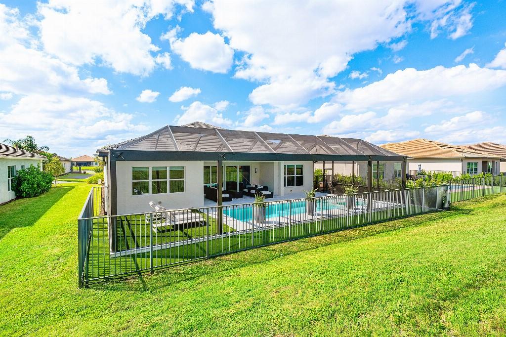 Valencia Grove - Residential