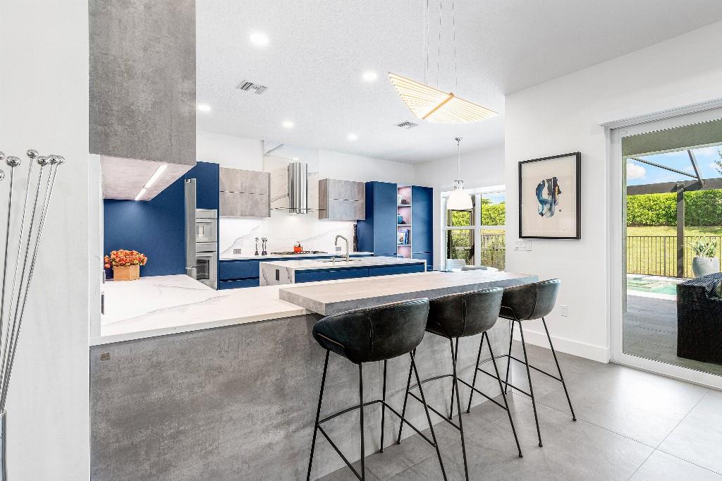 Valencia Grove - Residential