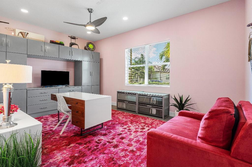 Valencia Grove - Residential