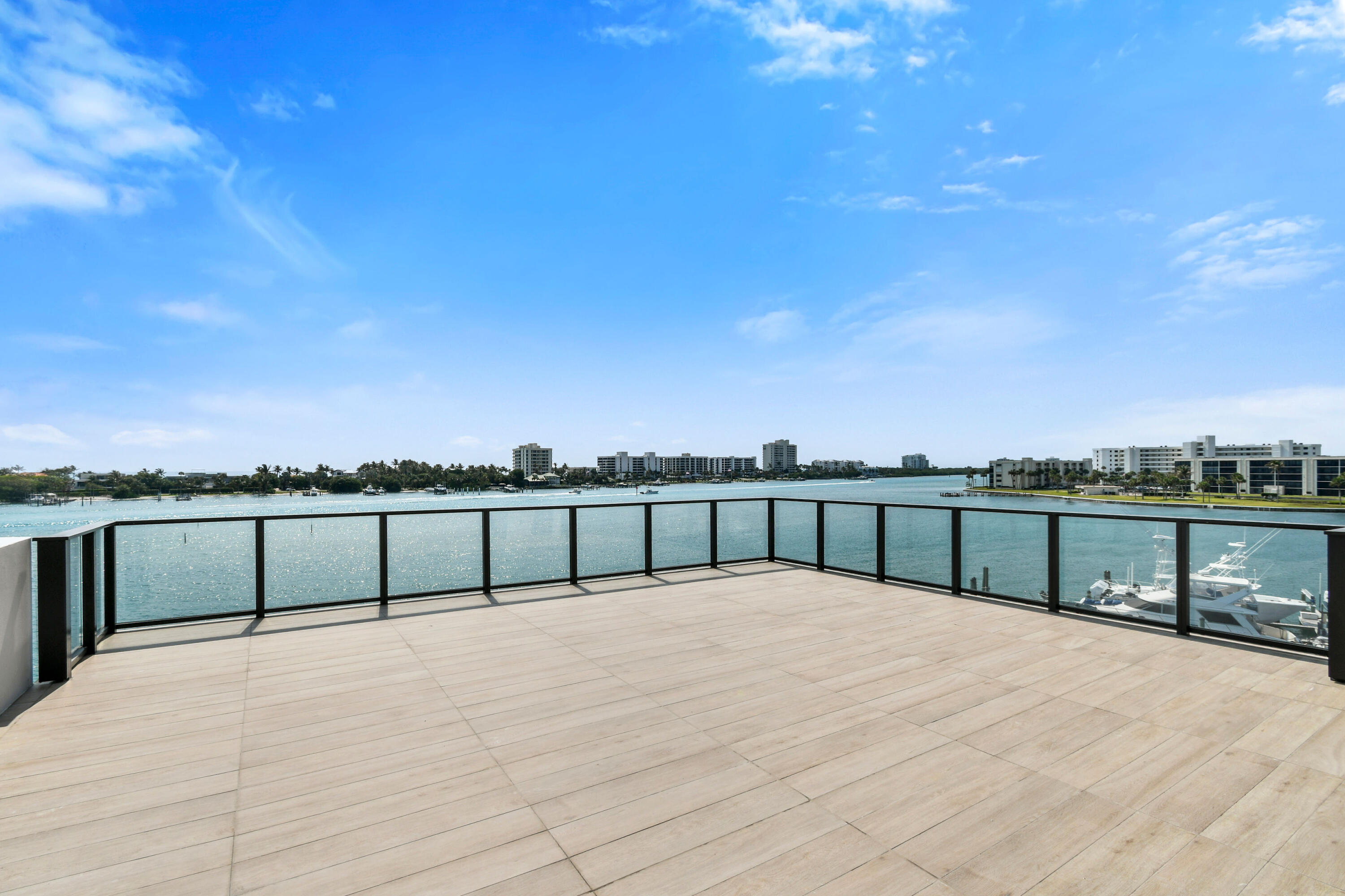 Forte Luxe - Residential