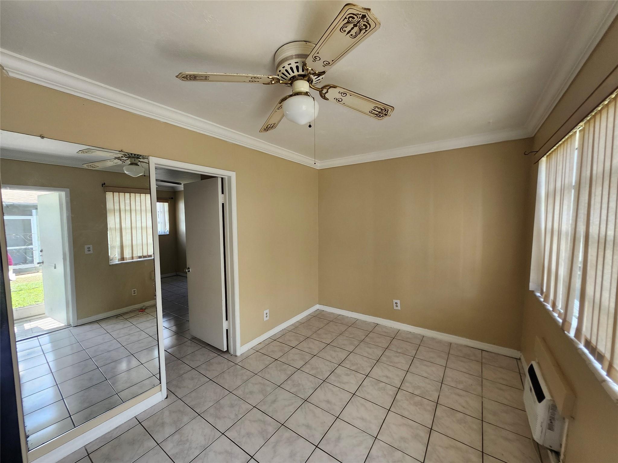 LINCOLN GARDENS - Residential