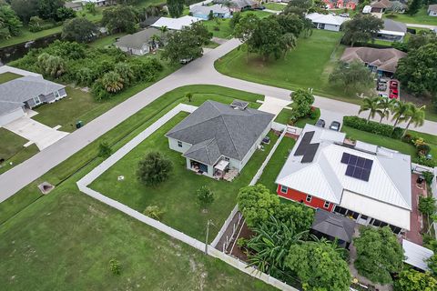 A home in Port St Lucie