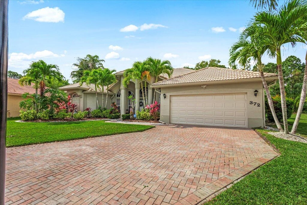 Photo of 372 SW Egret Landing, Port Saint Lucie, FL 34953 (MLS # R10974343)