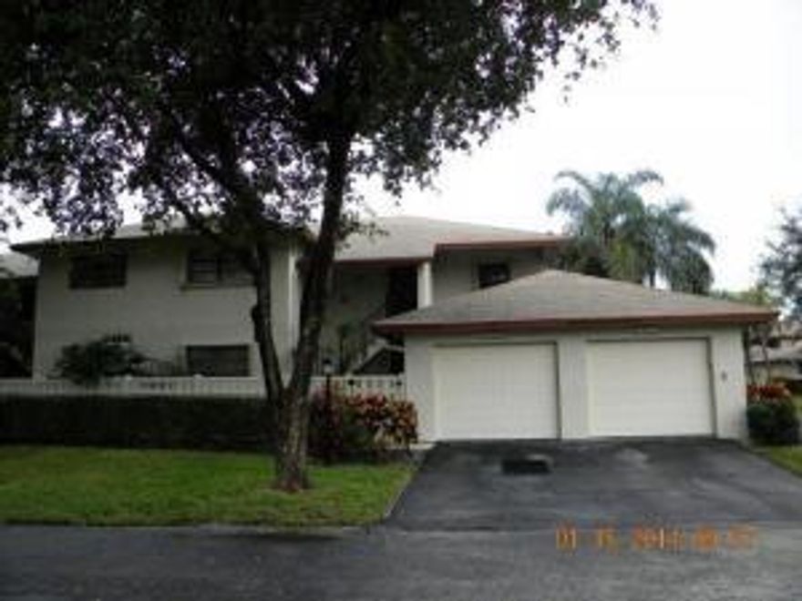 Active under contract, back-up contract welcomed...Rarely available ground floor 2/2 condo with one car garage. End unit, very spacious 1,250 LivSqFt... plantation shutters, accordion  hurricane shutters... highly desirable boutique community (110 units) ... tankless water heater installed in 2019, kitchen appliances in 2019... washer/dryer in the unit...walk in closet...step out back to super patio area...needs some TLC.