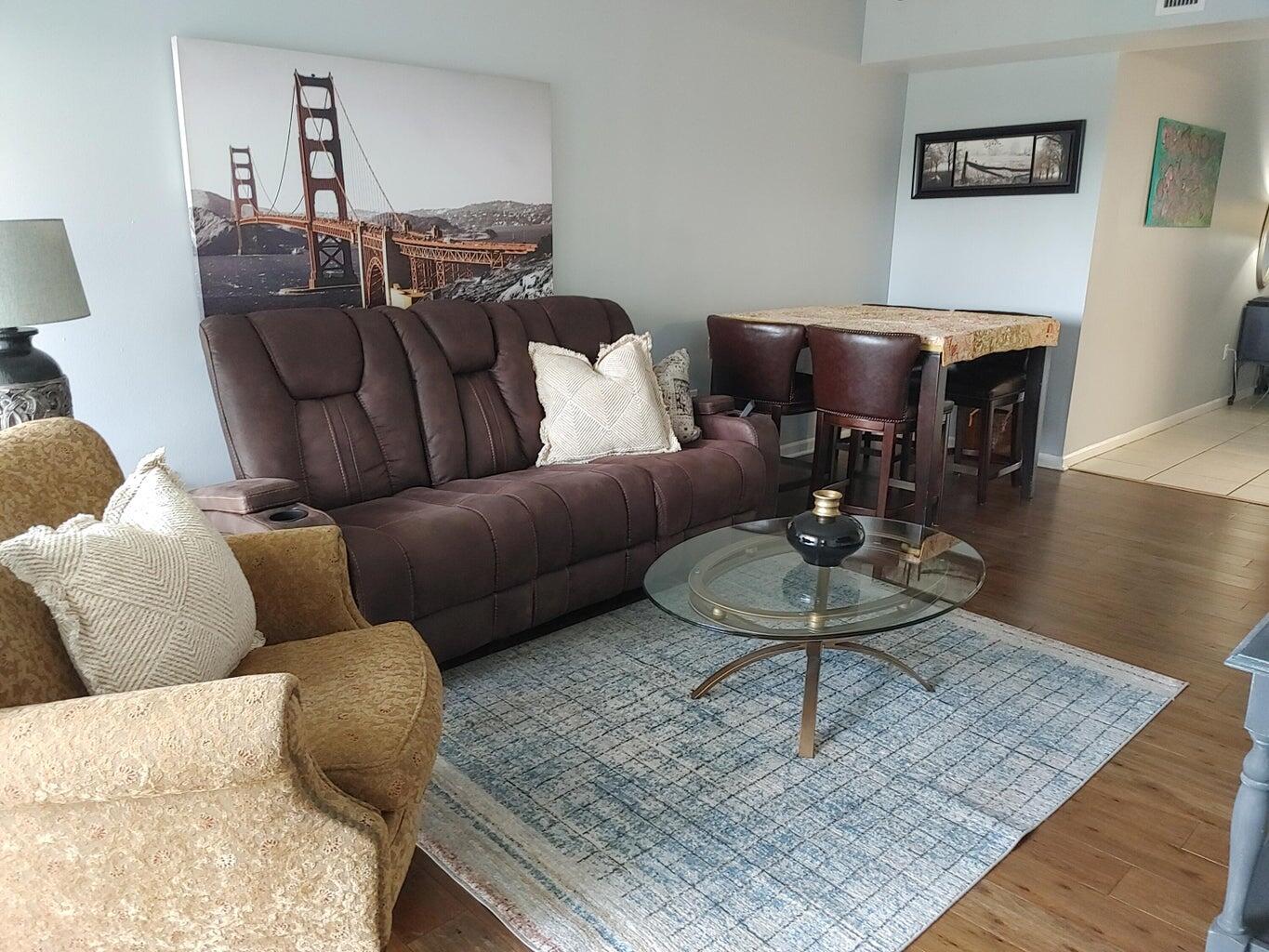 2100 Greenview Shores Boulevard 519