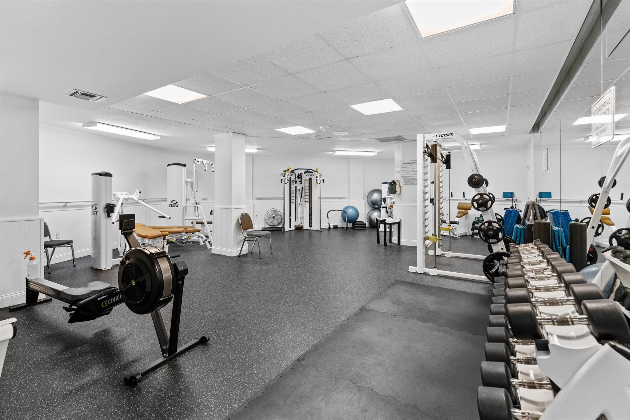 PALM BEACH TOWERS CONDO - Residential