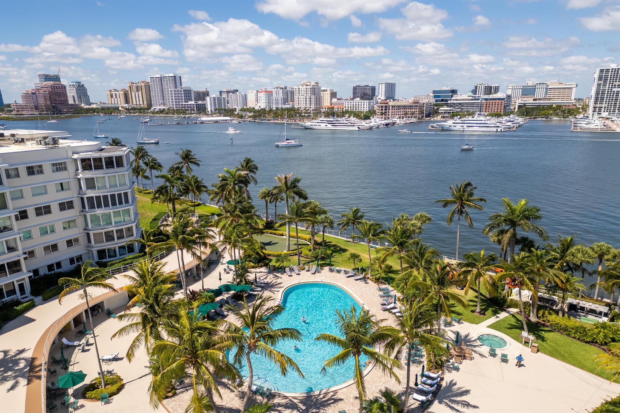 PALM BEACH TOWERS CONDO - Residential