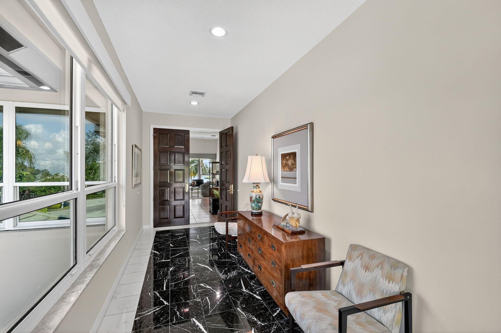 EASTWIND OF ATLANTIS COND - Residential