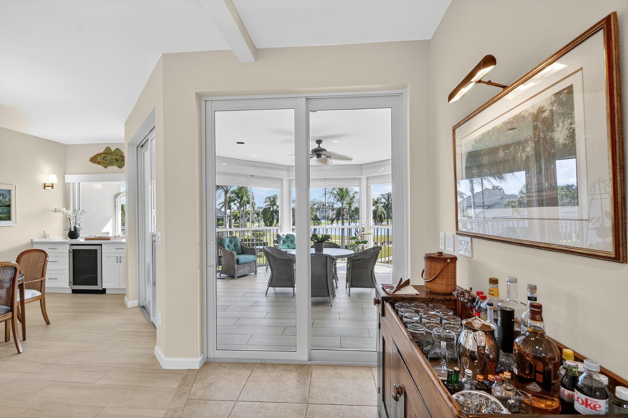 EASTWIND OF ATLANTIS COND - Residential