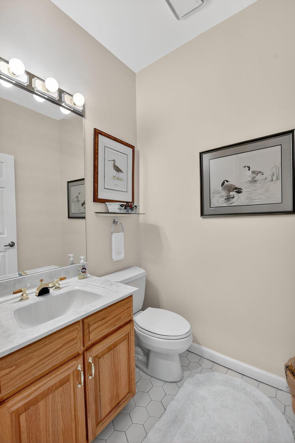 EASTWIND OF ATLANTIS COND - Residential