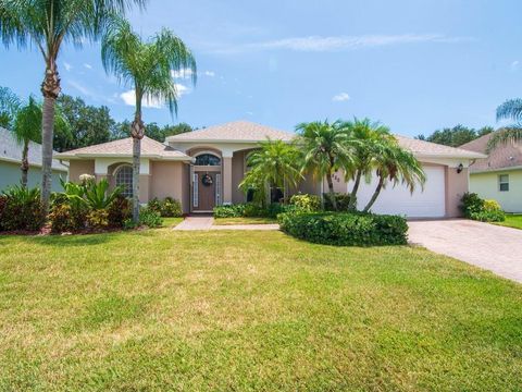 Single Family Residence in Vero Beach FL 550 Alexandra Avenue Ave.jpg