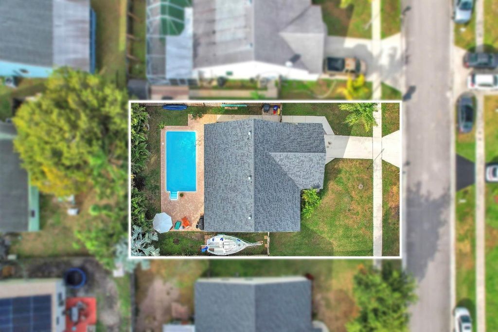 Photo of 5235 Edgewood Drive, Lake Worth, FL 33467 (MLS # F10540840)