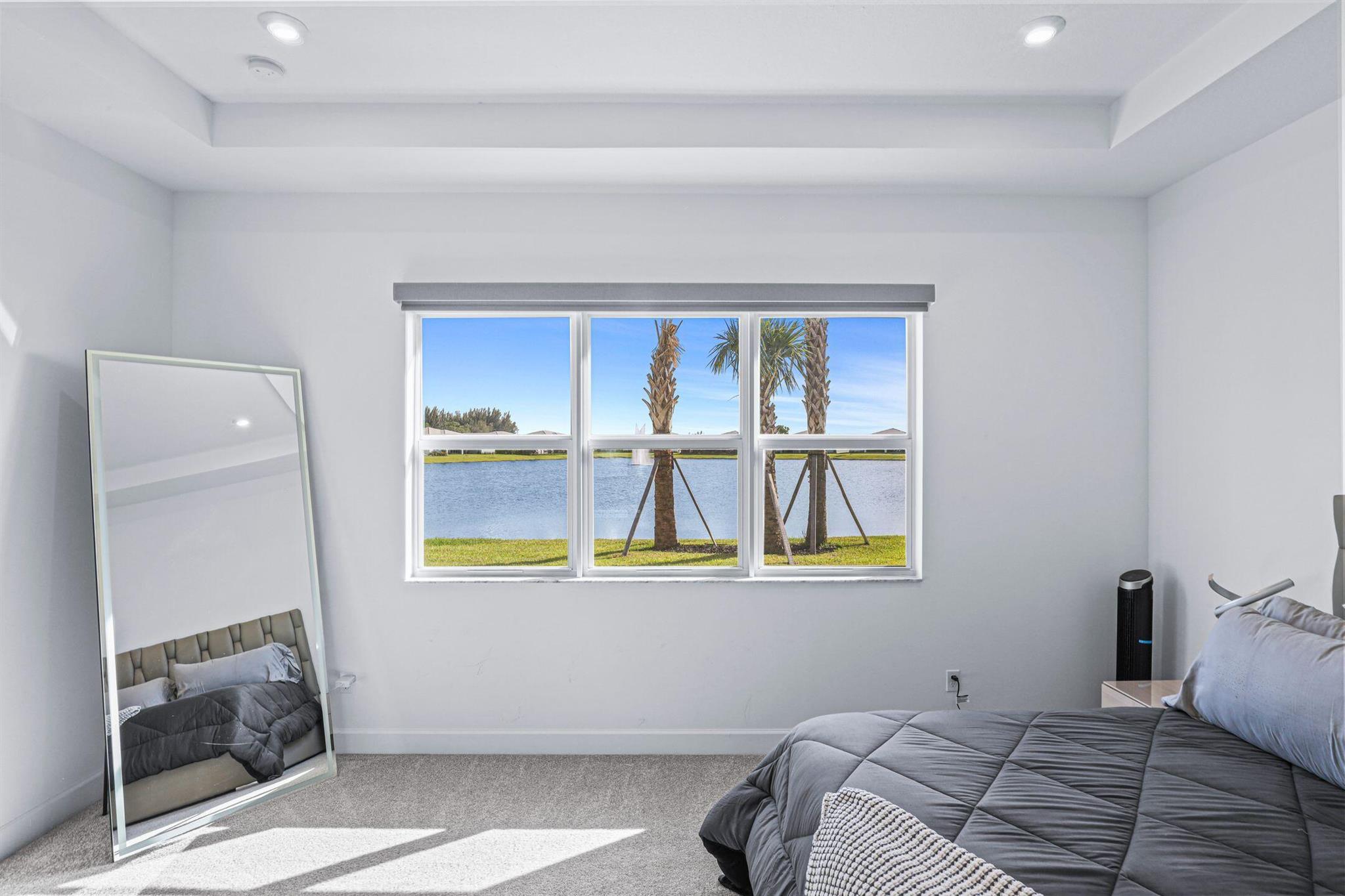 SEVILLE PHASE 1 - Residential Lease