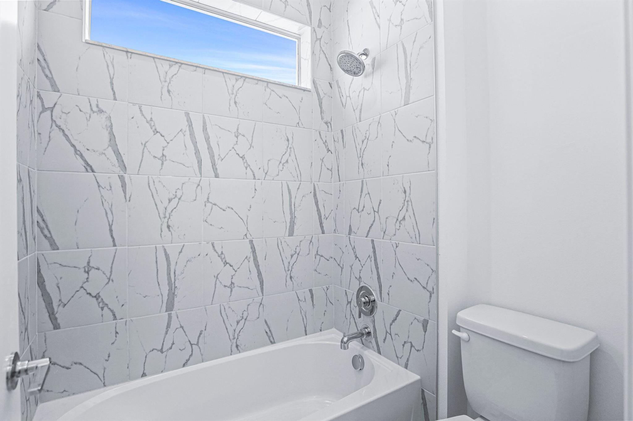 SEVILLE PHASE 1 - Residential Lease