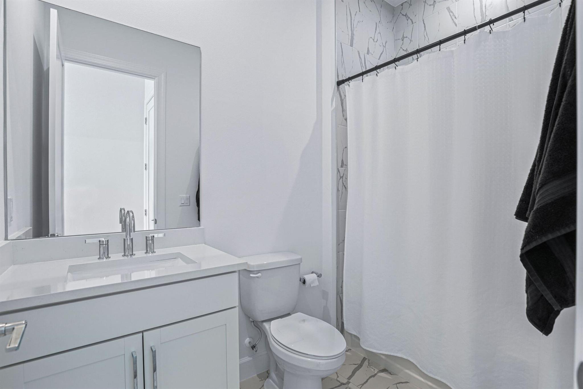 SEVILLE PHASE 1 - Residential Lease