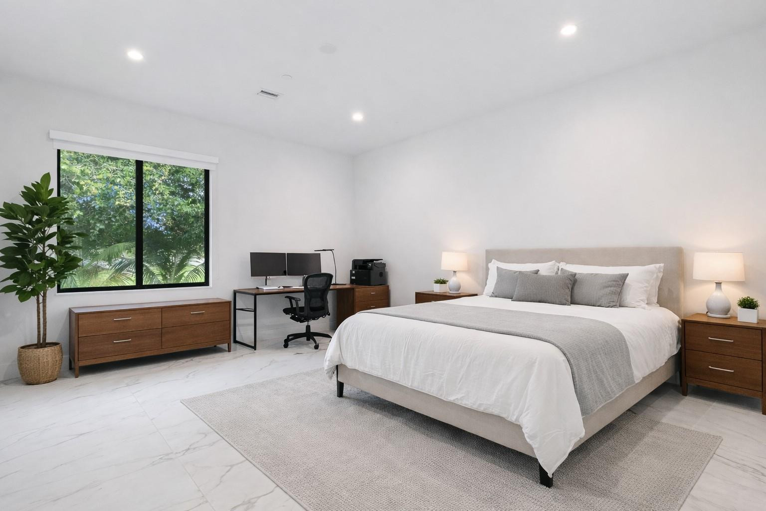 PLANTATION ACRES - Residential