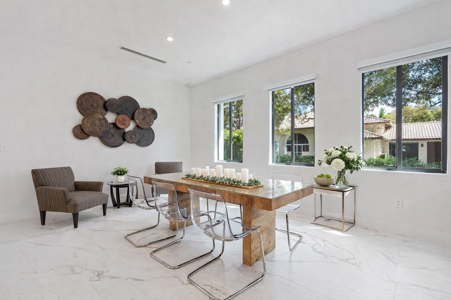 PLANTATION ACRES - Residential