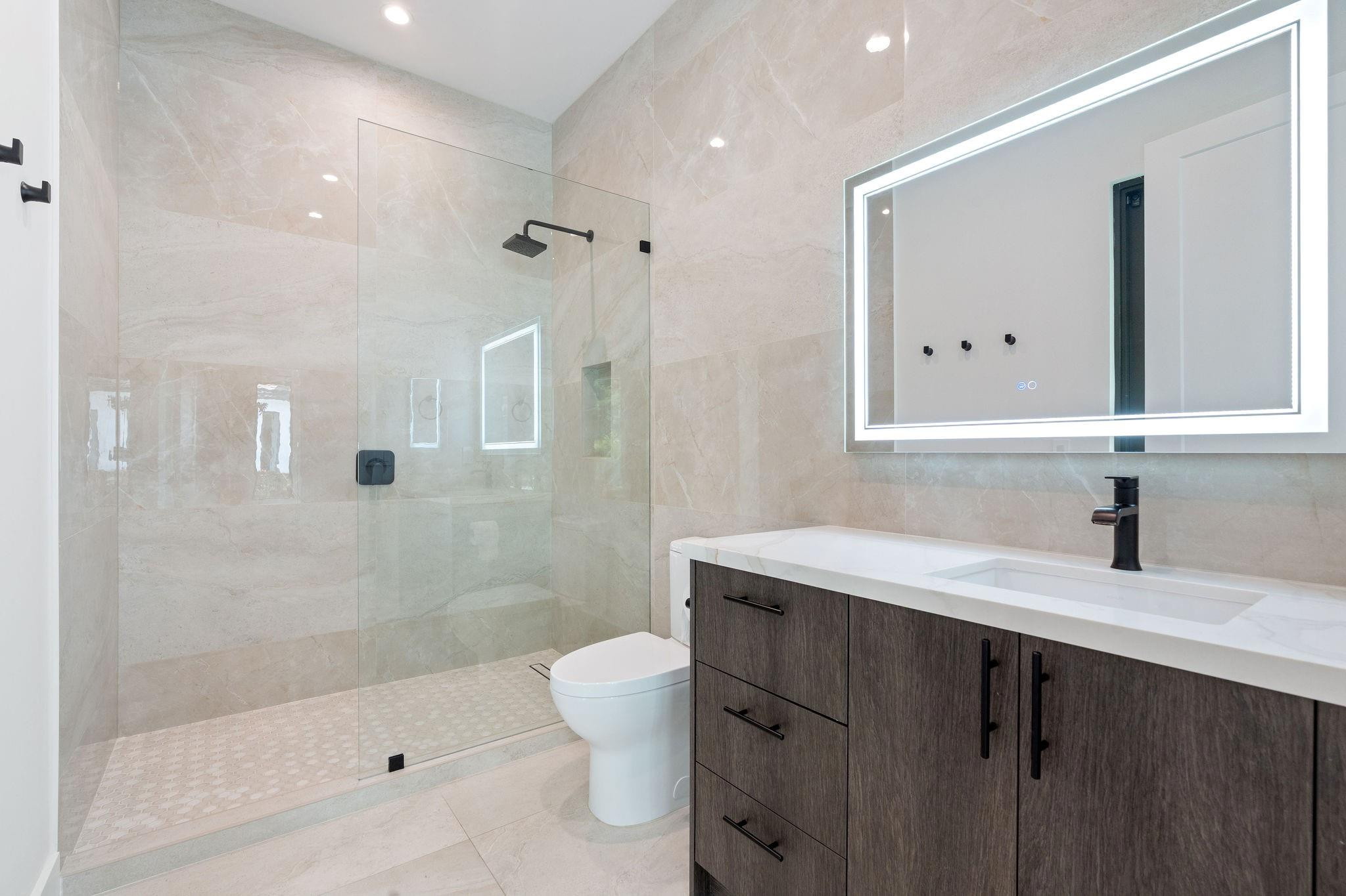 PLANTATION ACRES - Residential