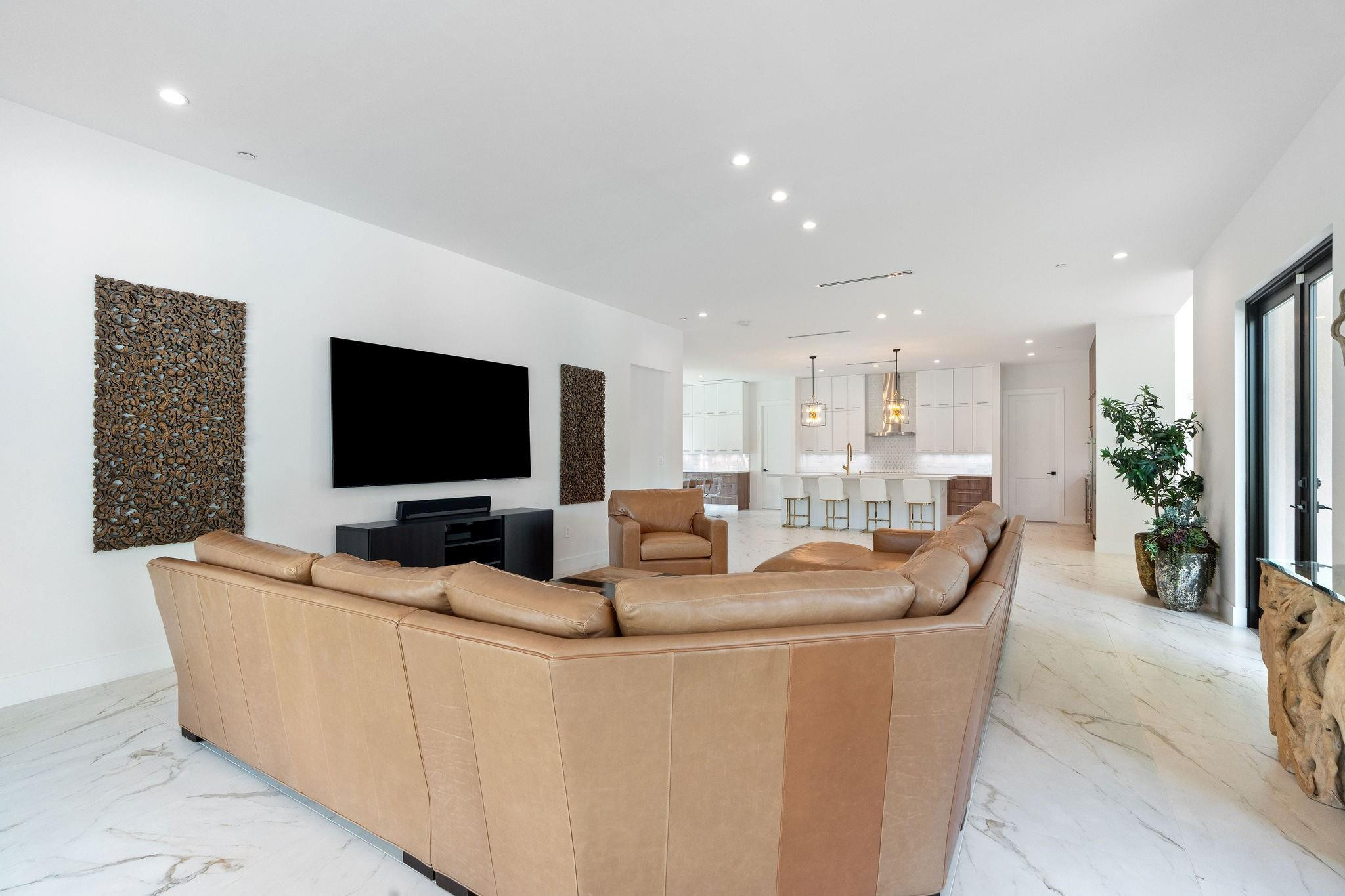 PLANTATION ACRES - Residential