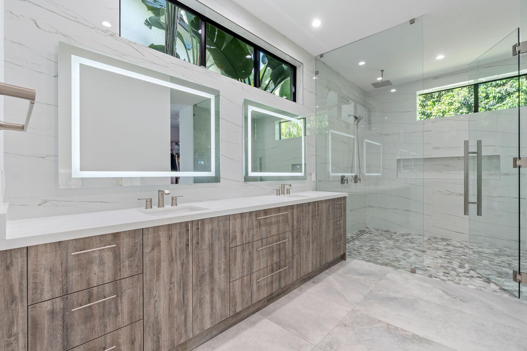 PLANTATION ACRES - Residential