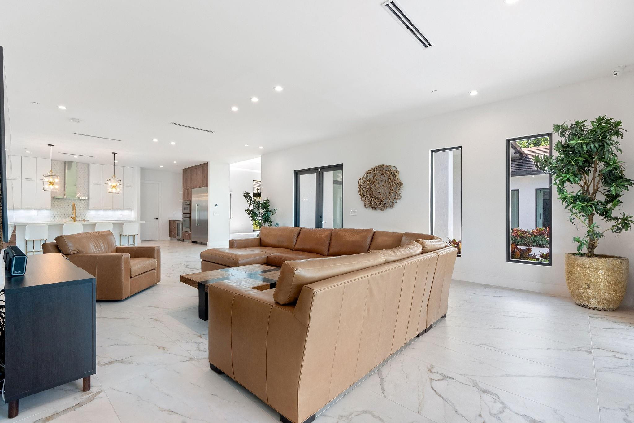 PLANTATION ACRES - Residential