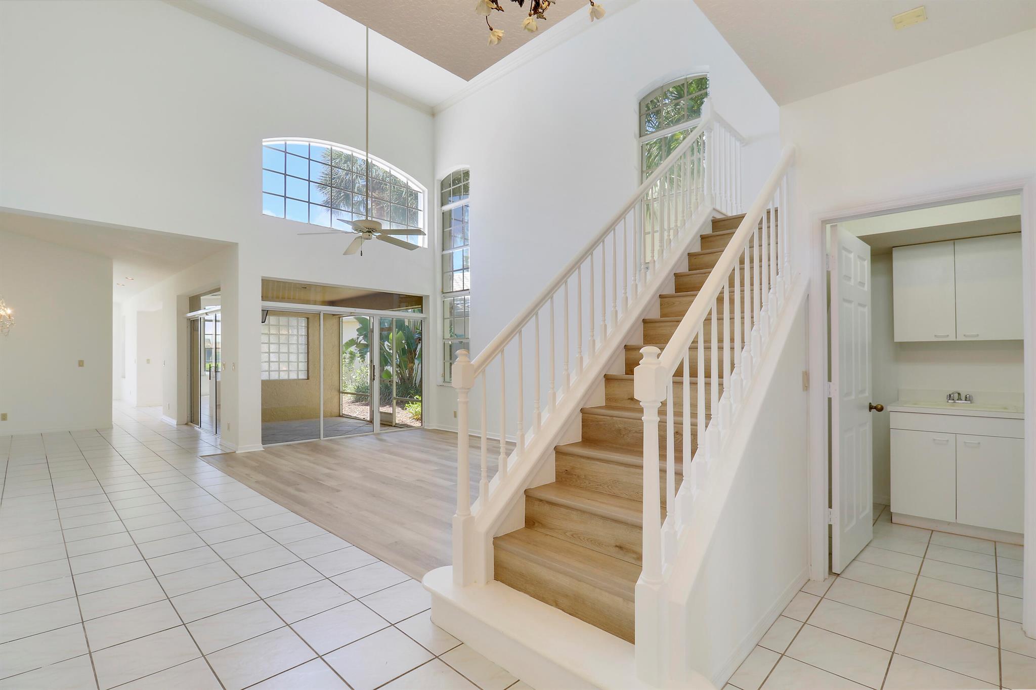 17288 Shoals Drive, Jupiter, FL, 33477/$899,000 4 17288 Shoals Drive