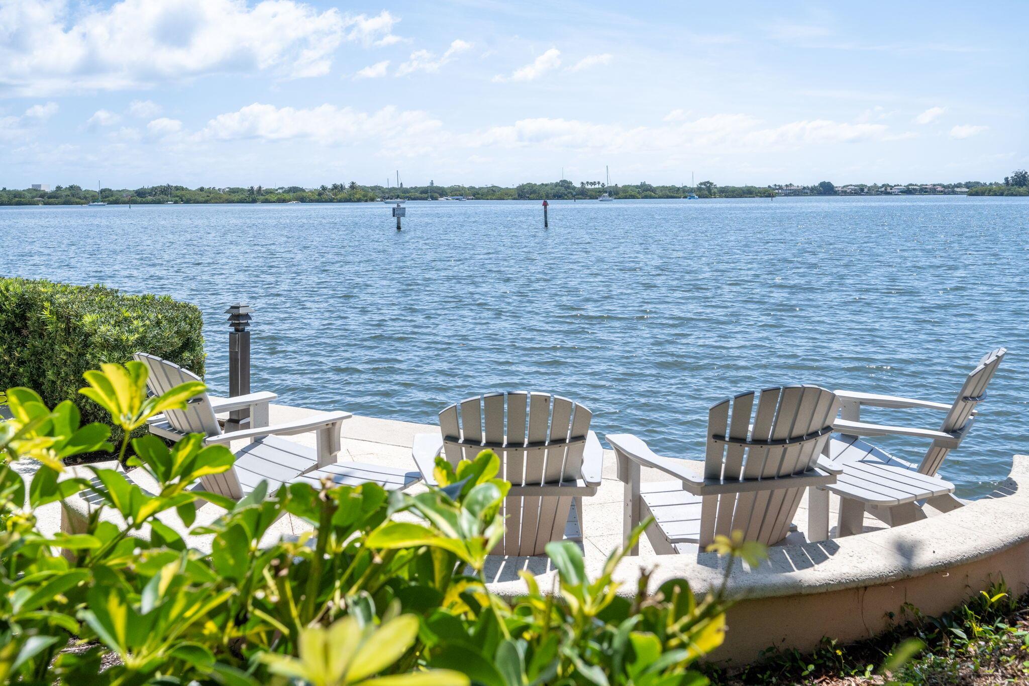 ROYAL PALM POINTE OF VERO - Residential