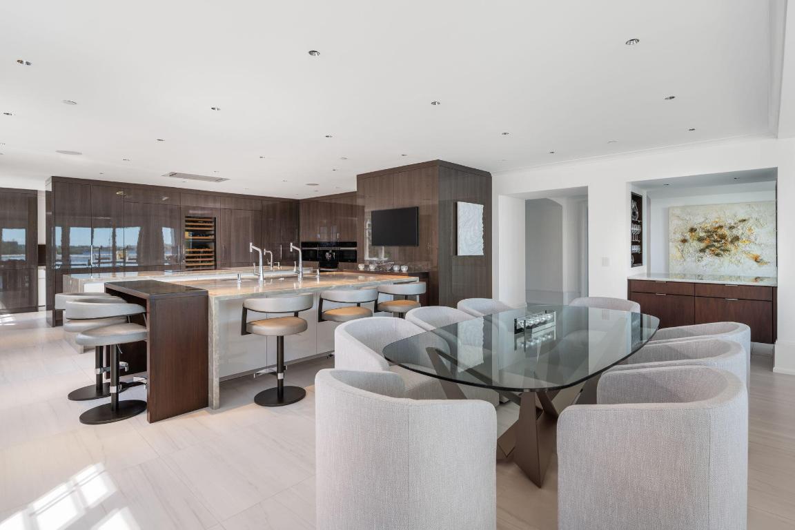 Vero Beach, Florida, 32960, United States, 3 Bedrooms Bedrooms, ,4 BathroomsBathrooms,Residential,Active,1967483