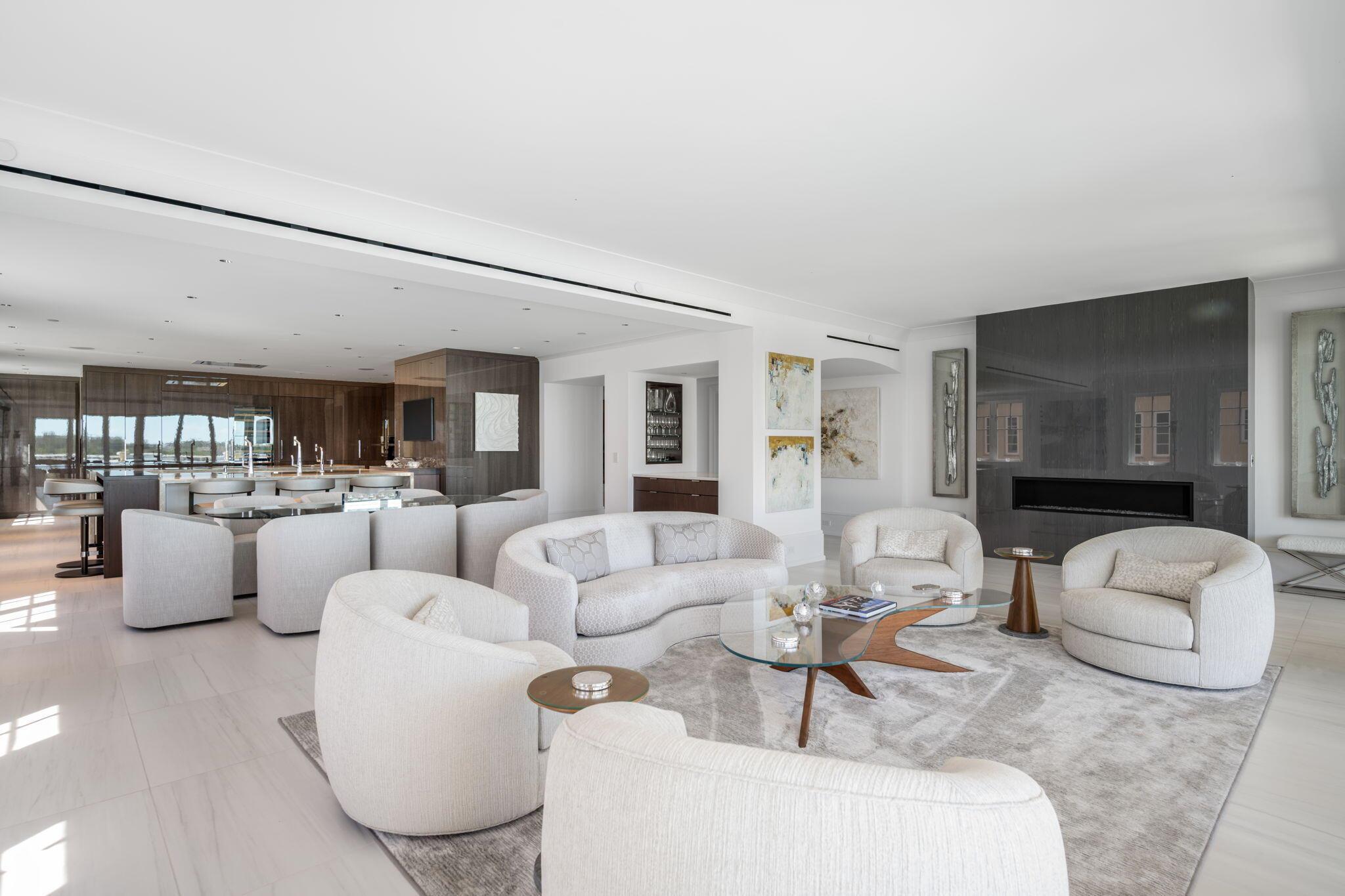 ROYAL PALM POINTE OF VERO - Residential