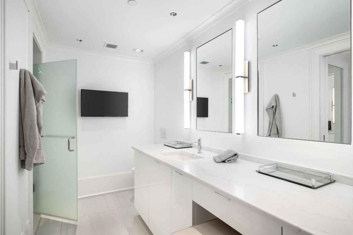 Vero Beach, Florida, 32960, United States, 3 Bedrooms Bedrooms, ,4 BathroomsBathrooms,Residential,Active,1967483