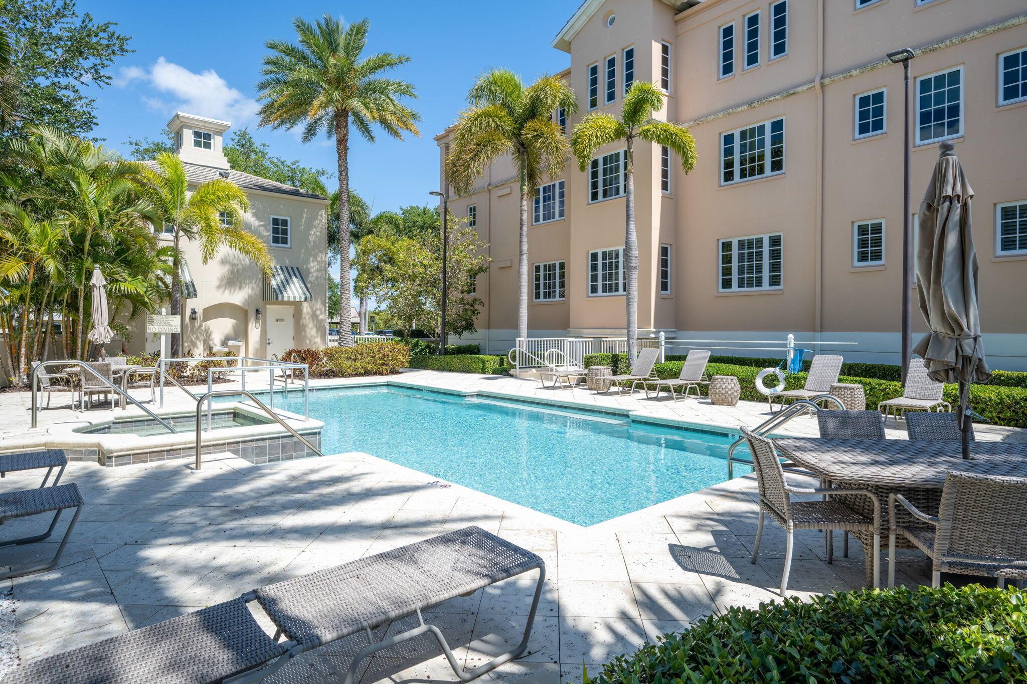 ROYAL PALM POINTE OF VERO - Residential
