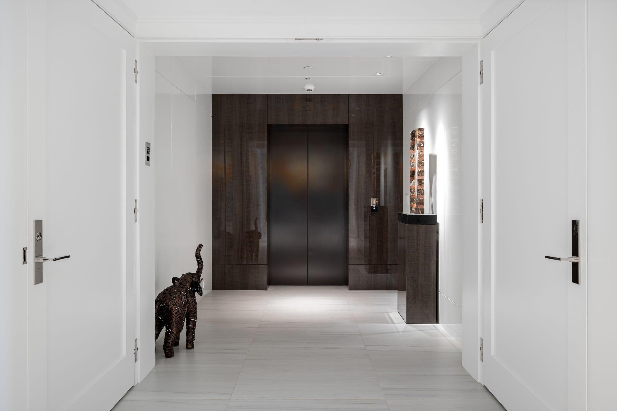 7 Royal Palm Pointe Ph-W