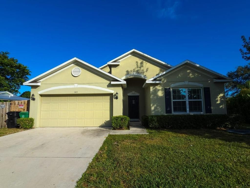 Photo of 185 SW Exmore Avenue, Port Saint Lucie, FL 34983 (MLS # R11147670)