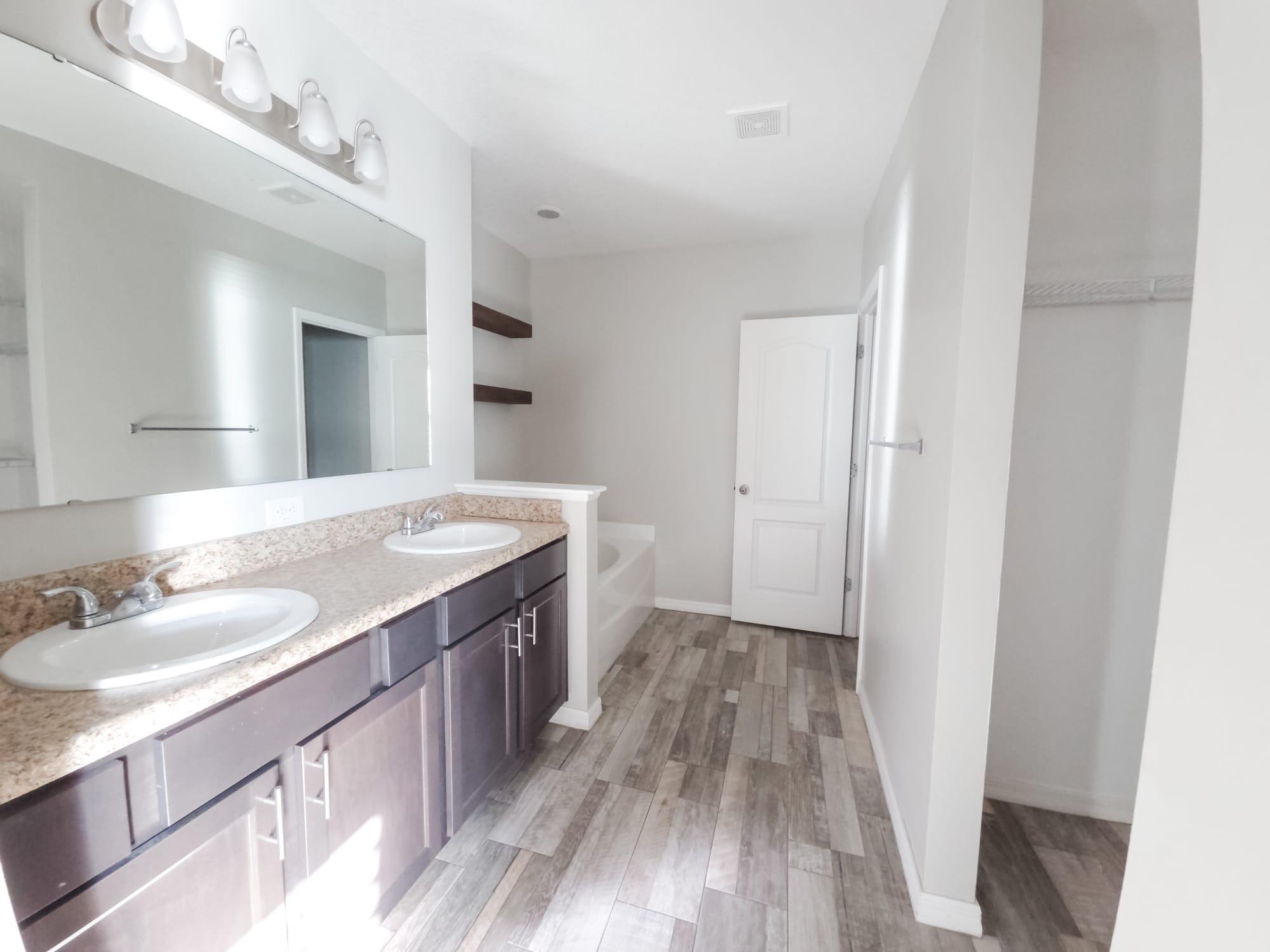 Crosstown area - Residential Lease