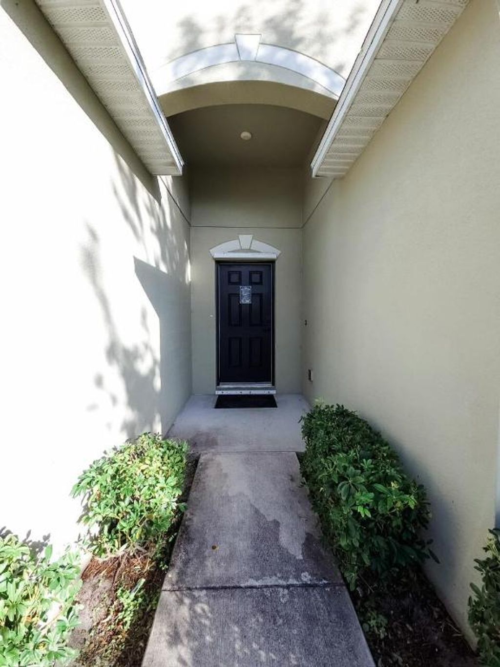 Photo of 185 SW Exmore Avenue, Port Saint Lucie, FL 34983 (MLS # R11147670)