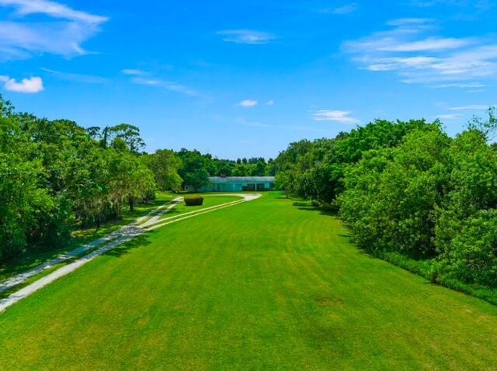 Photo of 3233 N Indian River Drive, Fort Pierce, FL 34946 (MLS # R11053591)