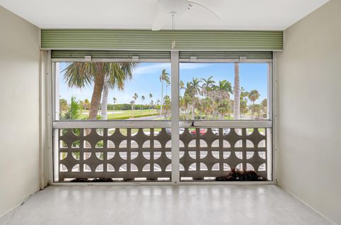 A home in Lake Worth Beach