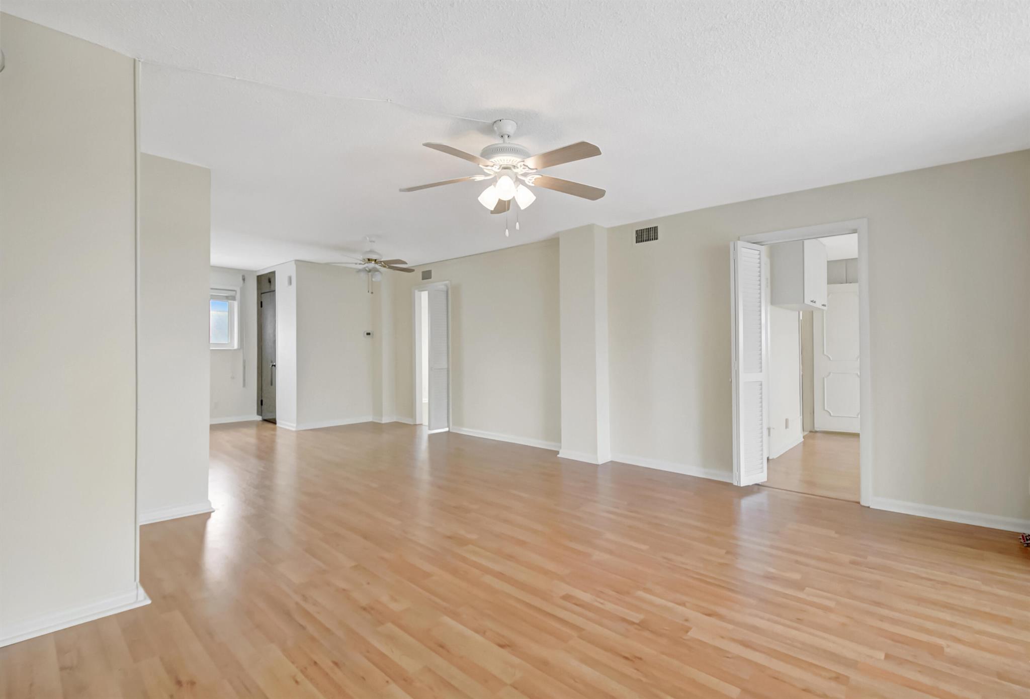 FLEUR DE LIS CONDO - Residential
