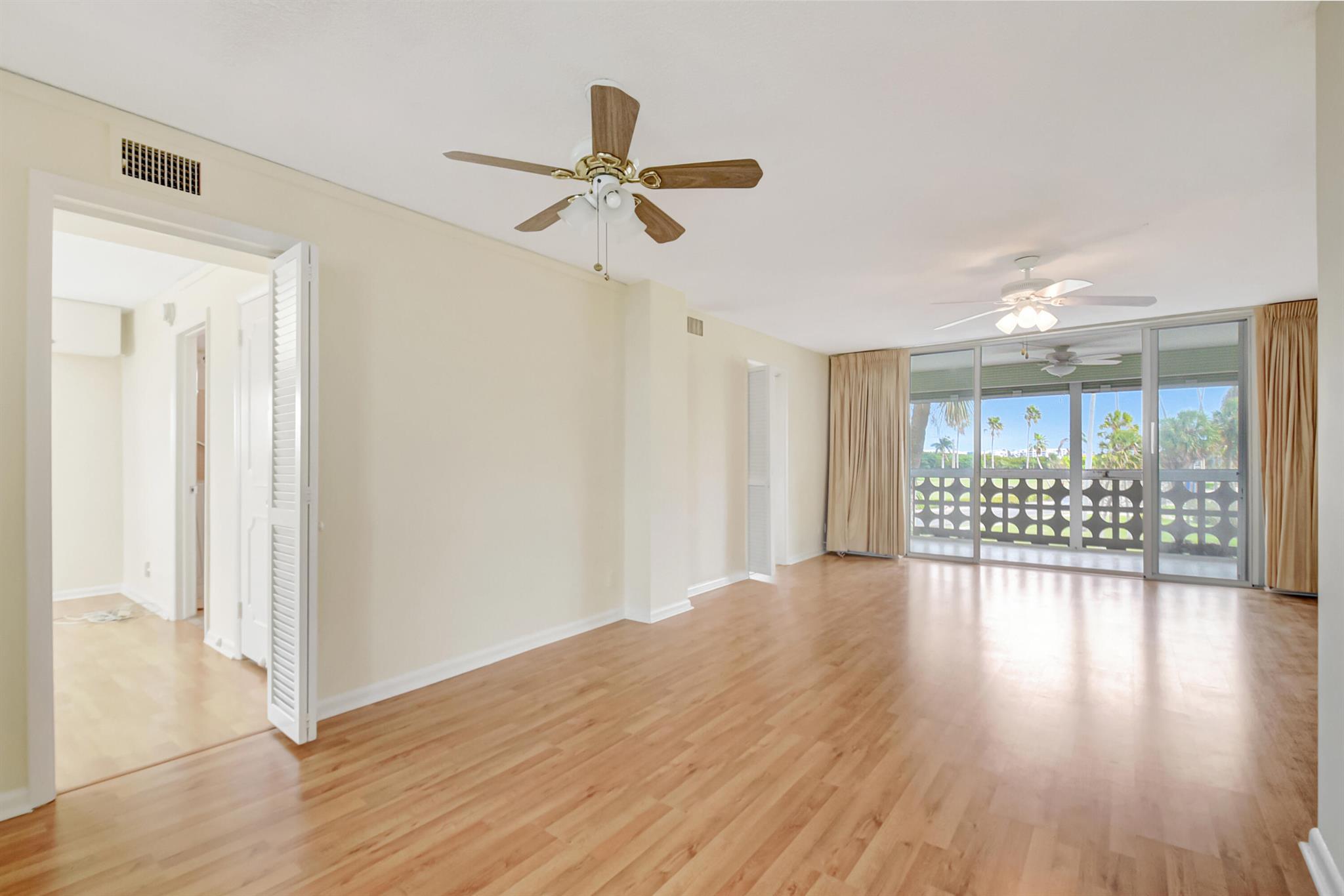 FLEUR DE LIS CONDO - Residential