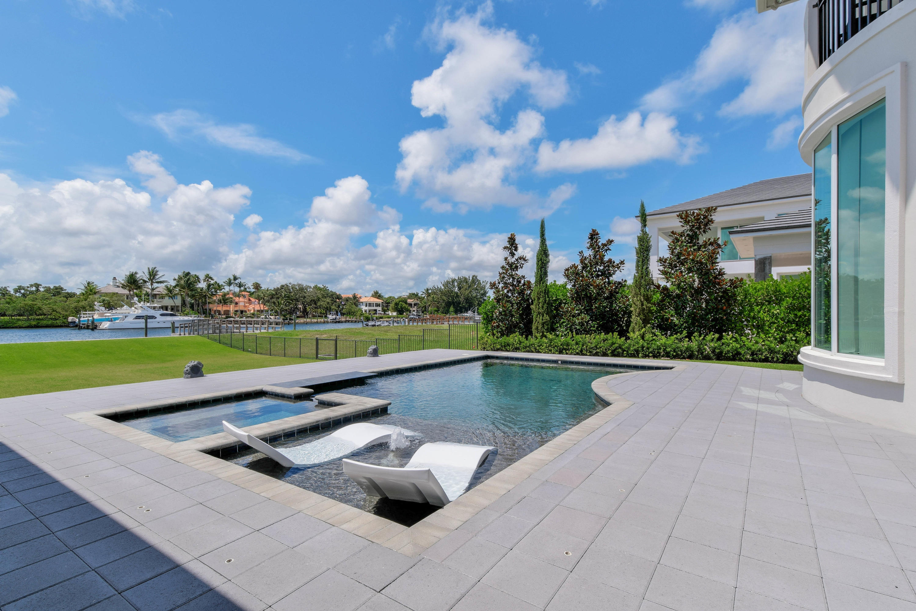 Frenchmans Harbor - Residential