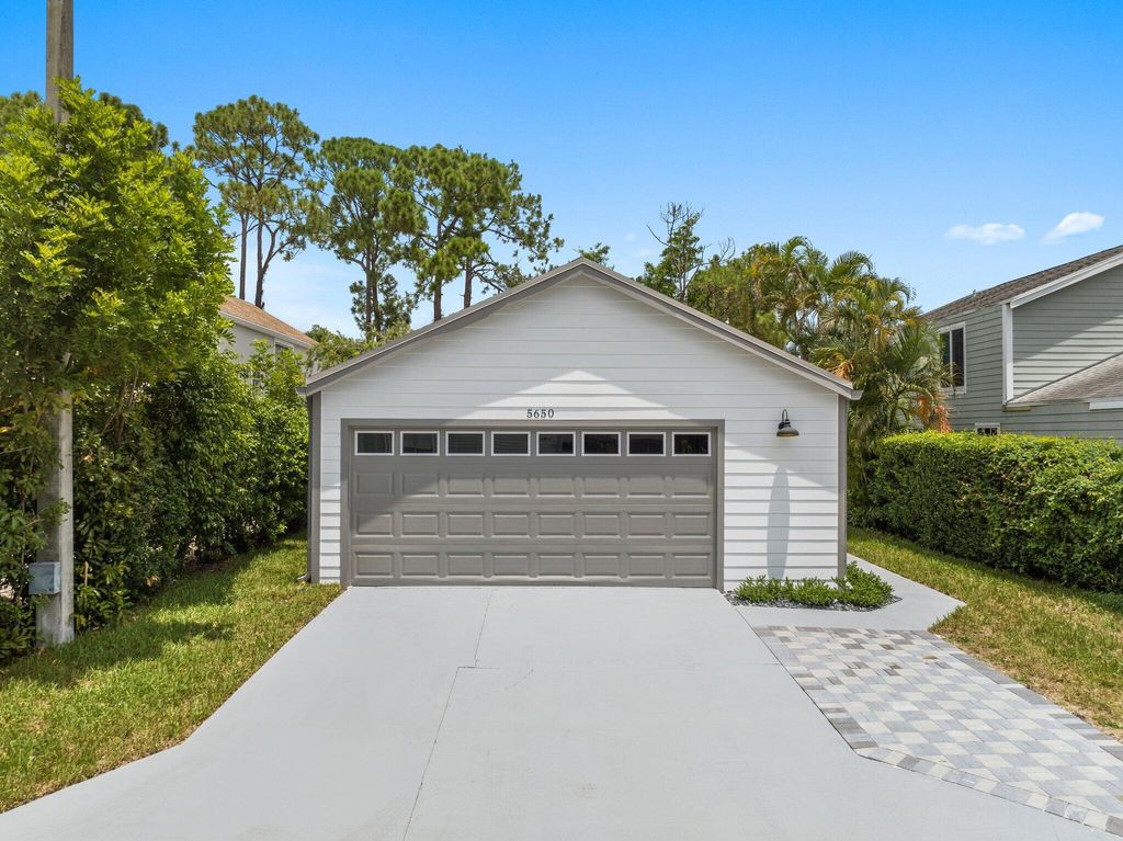 Photo of 5650 Dewberry Way, West Palm Beach, FL 33415 (MLS # R10909169)