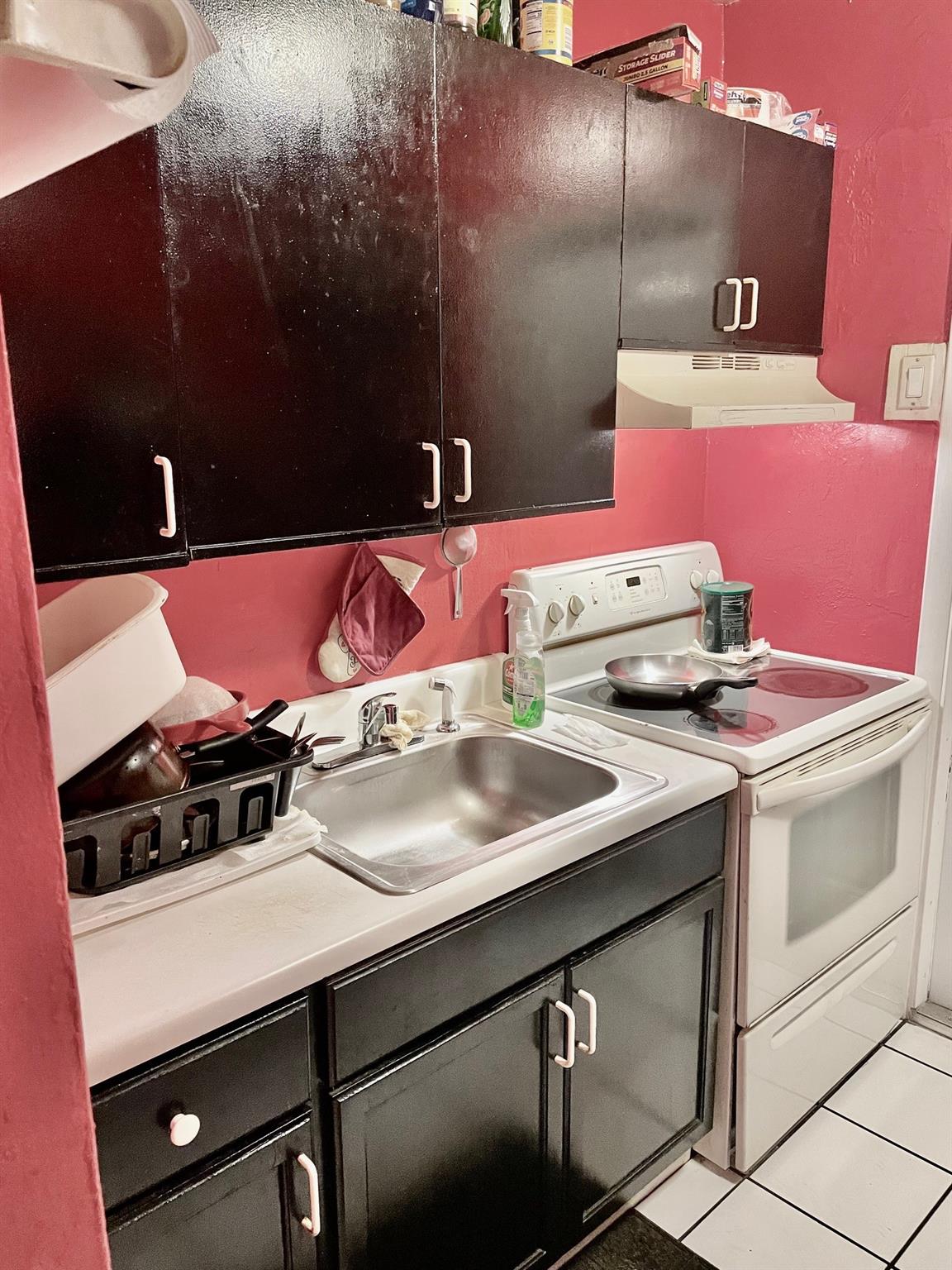 Liberia 1-34 B - Residential Income