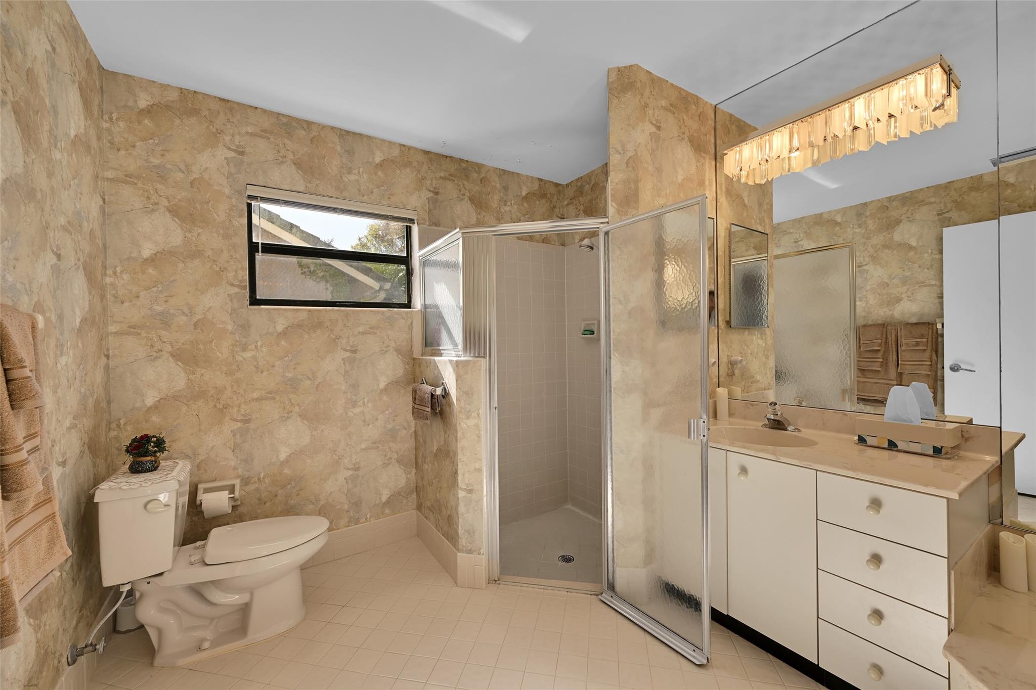 Woodmont Tr 70 106-39 B - Residential