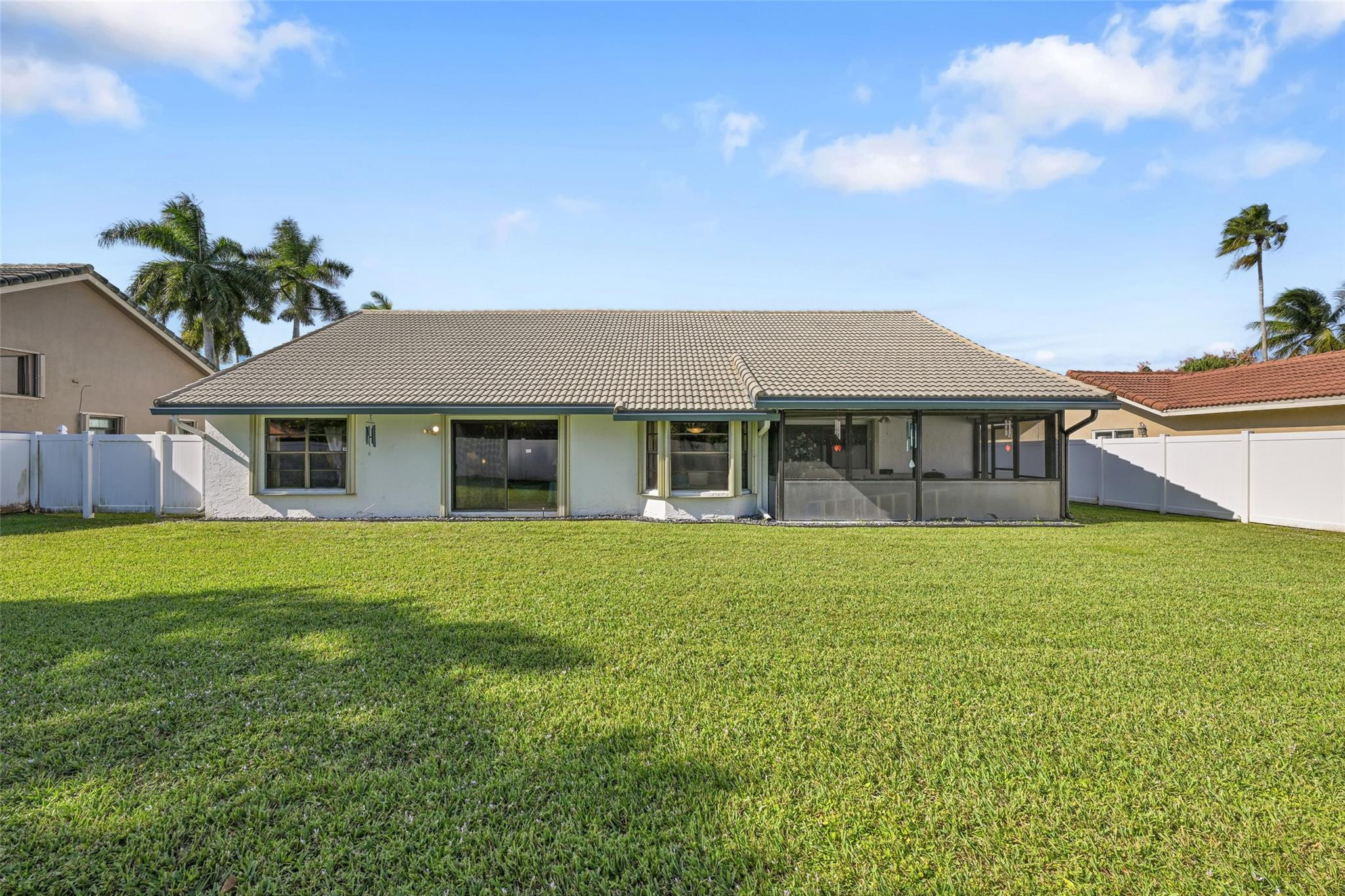 Woodmont Tr 70 106-39 B - Residential