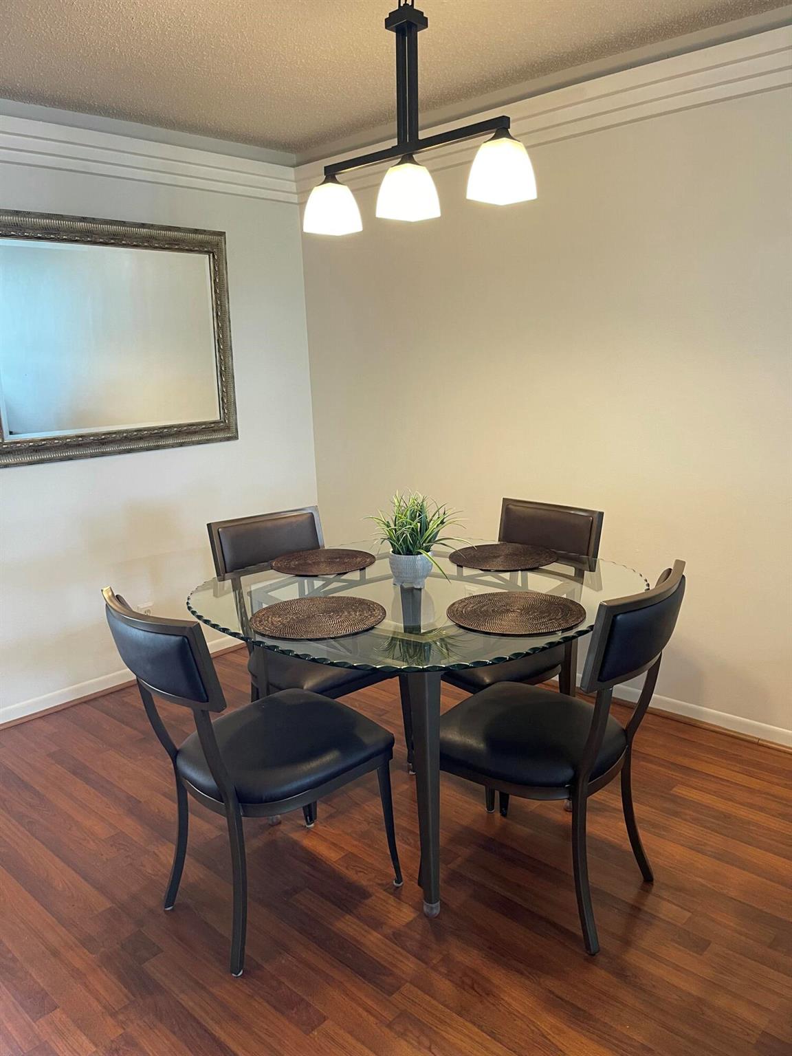 Laver's Resort & Racquet - Residential Lease